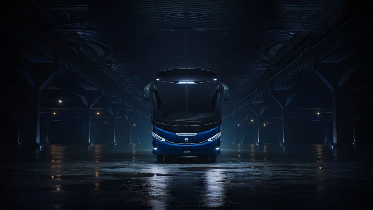 Luxury bus hero